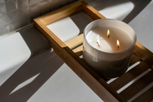 Private label candle in UAE